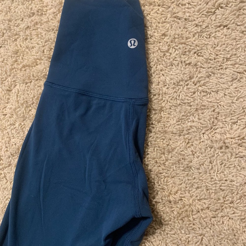 Lululemon Align Leggings 25" *Petal in Night Diver - Picture 5 of 7